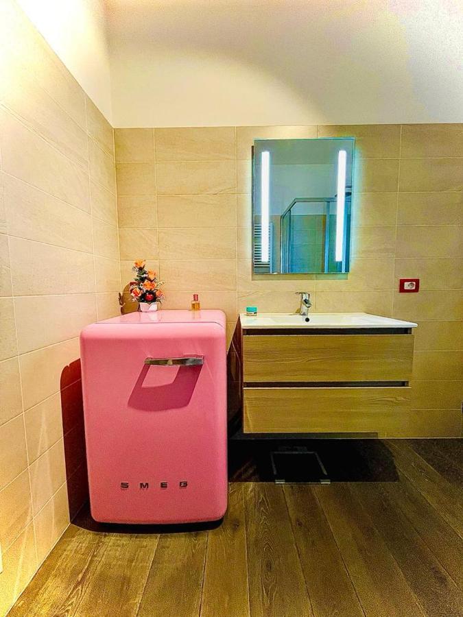 레노 Magic View With Whirpool 아파트 외부 사진